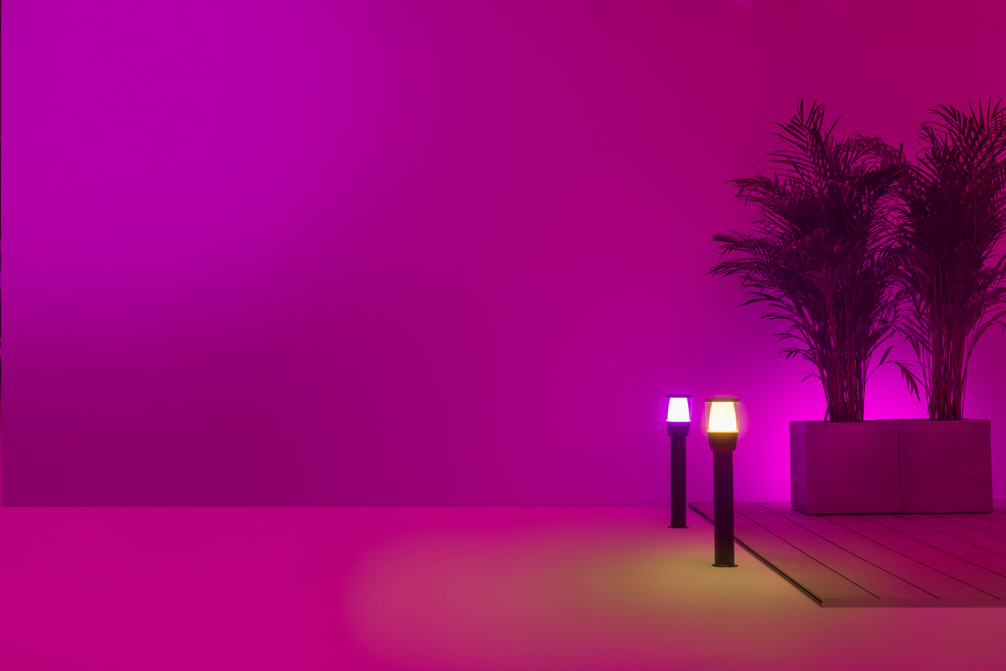 Ulkopylväsvalaisin WiZ Elpas 320lm 4,8W 2700-5000K RGB aloituspakkaus