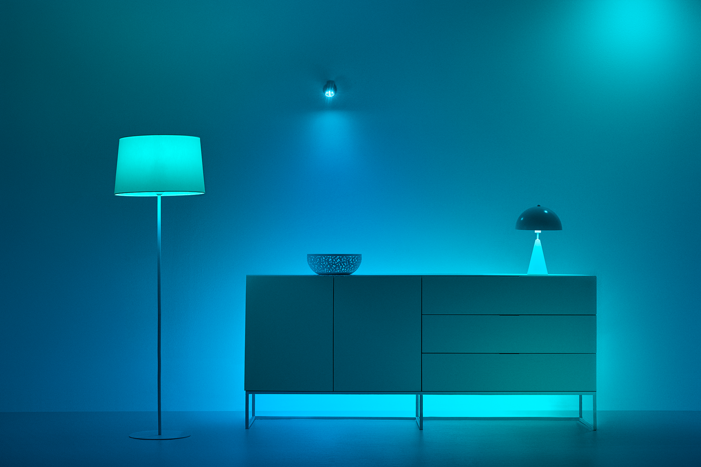 Led-lamppu WiZ WI-FI 13W E27 A67 922-65 RGB COLOR