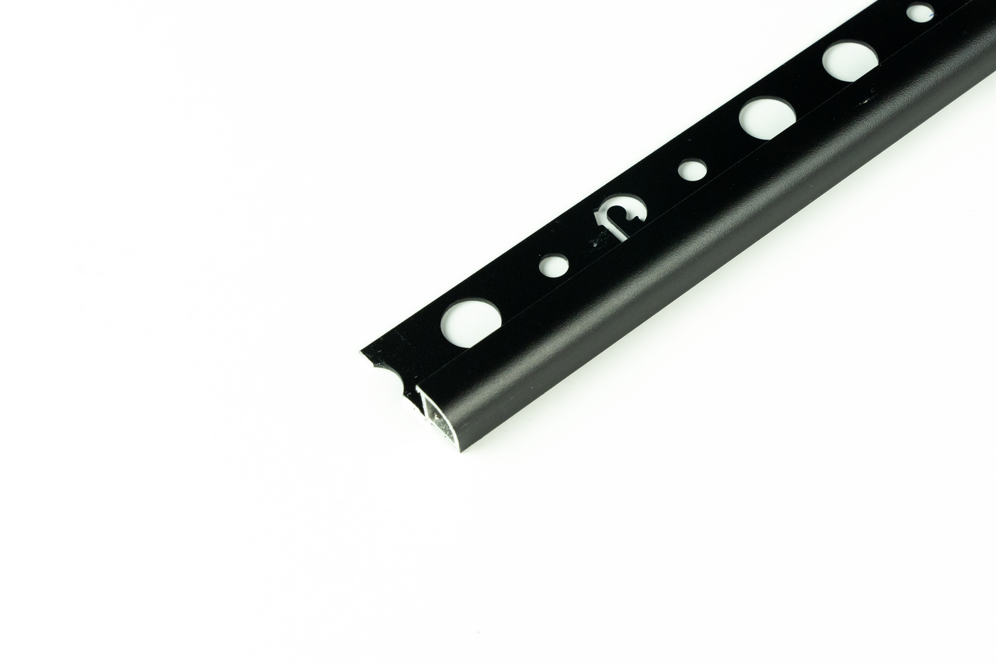 Dione laattalista 8mm 2,7m pyöreä Black rustic 6534-BLR