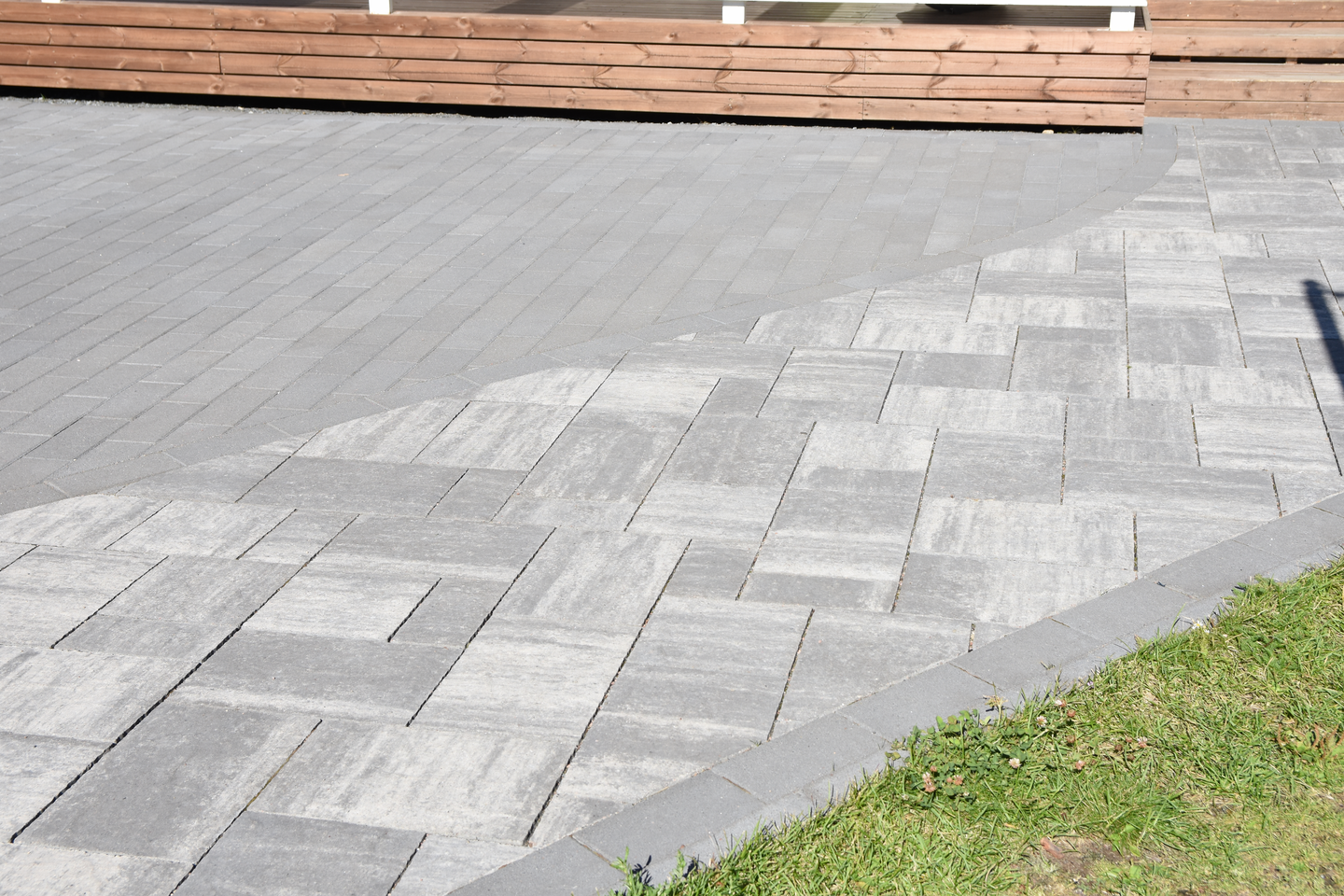 Pihakivisarja Lakka Loimukivet 60mm mustavalkoinen 3 eri kokoa lava 9,5m²