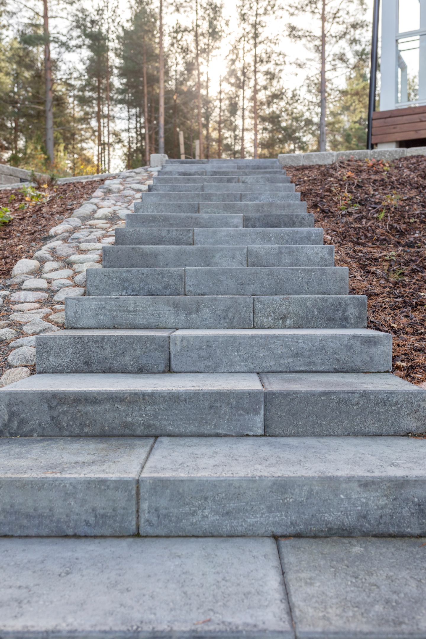 Porraslaatta Lakka 450 musta