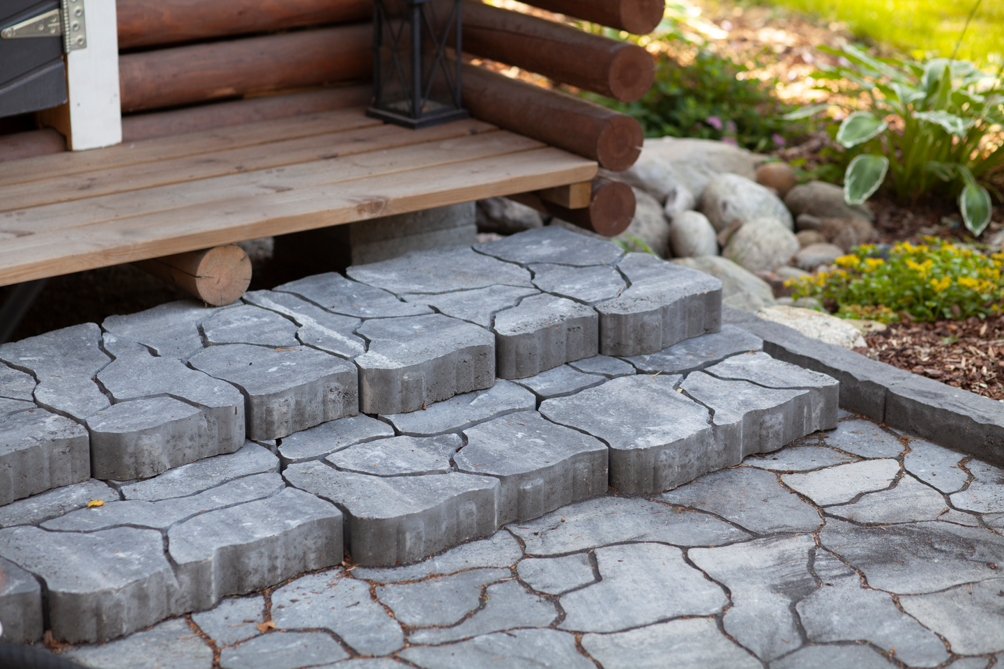 Loimuliuskekivi Lakka 80mm mustavalkoinen 490x264x80mm 9kpl/m² lava 6,0m²