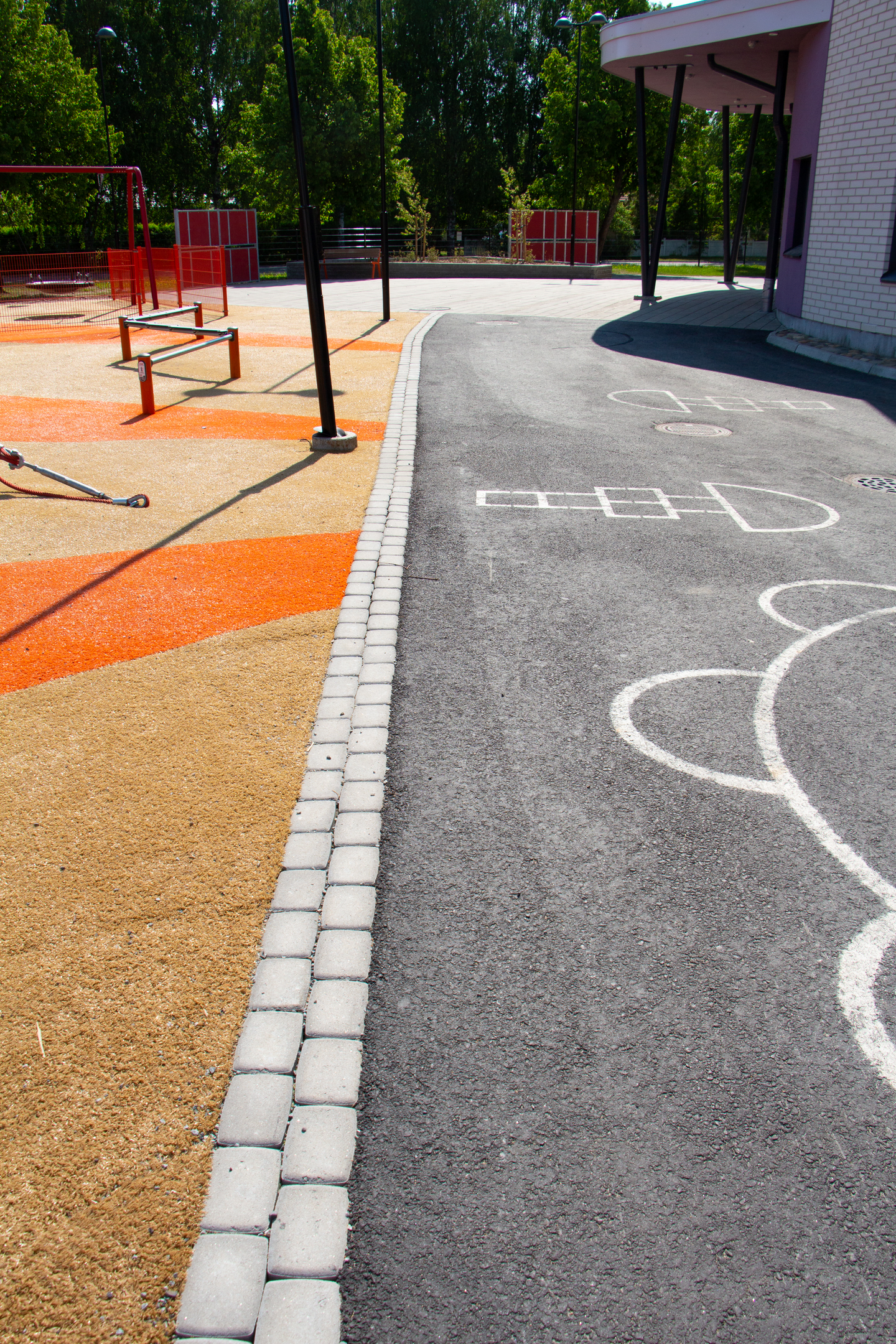 Klassikkokivi Lakka 60 harmaa 172x115x60mm 51kpl/m²