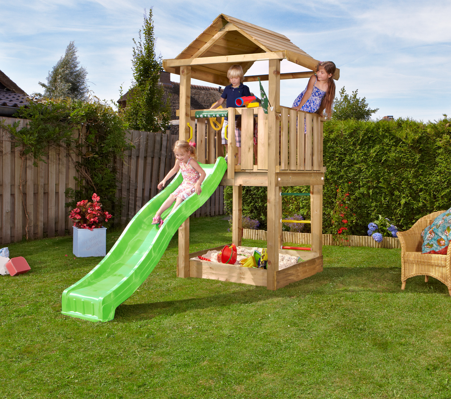 Leikkitorni Jungle Gym House sis. liukumäen