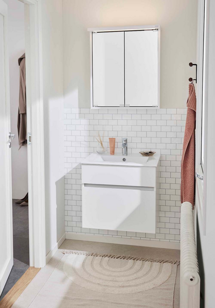 Pesuallaskaappi NORO Nova 600 altaalla