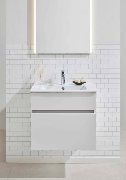 Pesuallaskaappi NORO Nova 600 altaalla