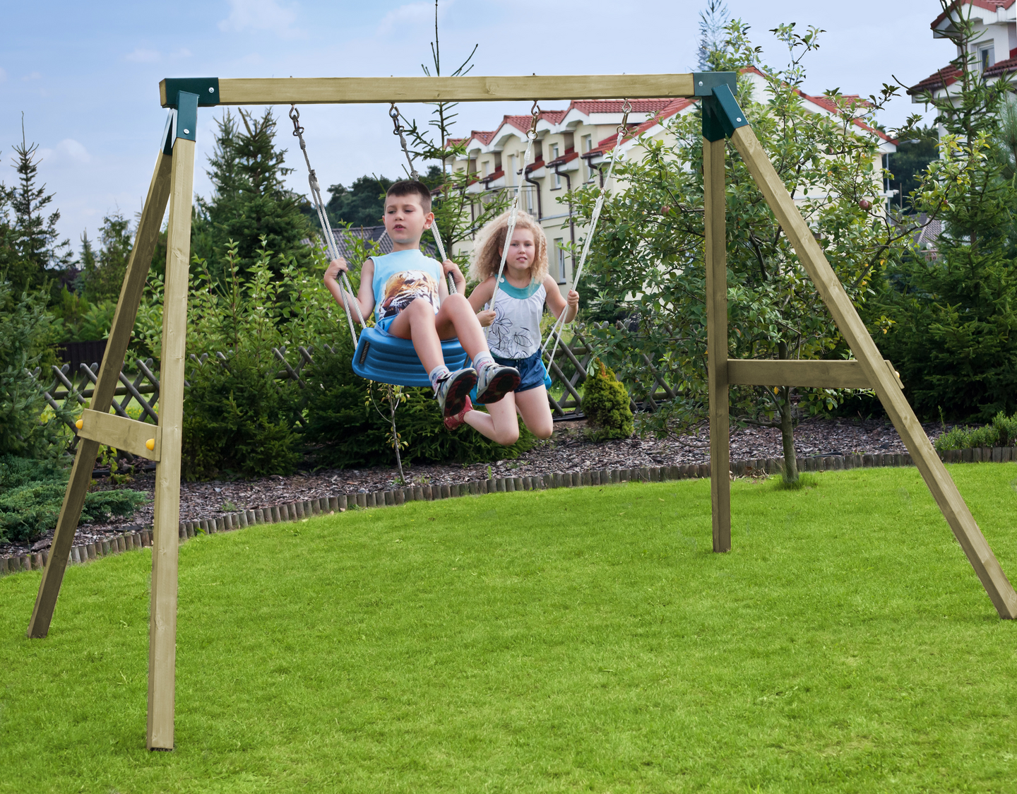 Lastenkeinu Goodiy Jekku 2-istuinta painekyllästetty