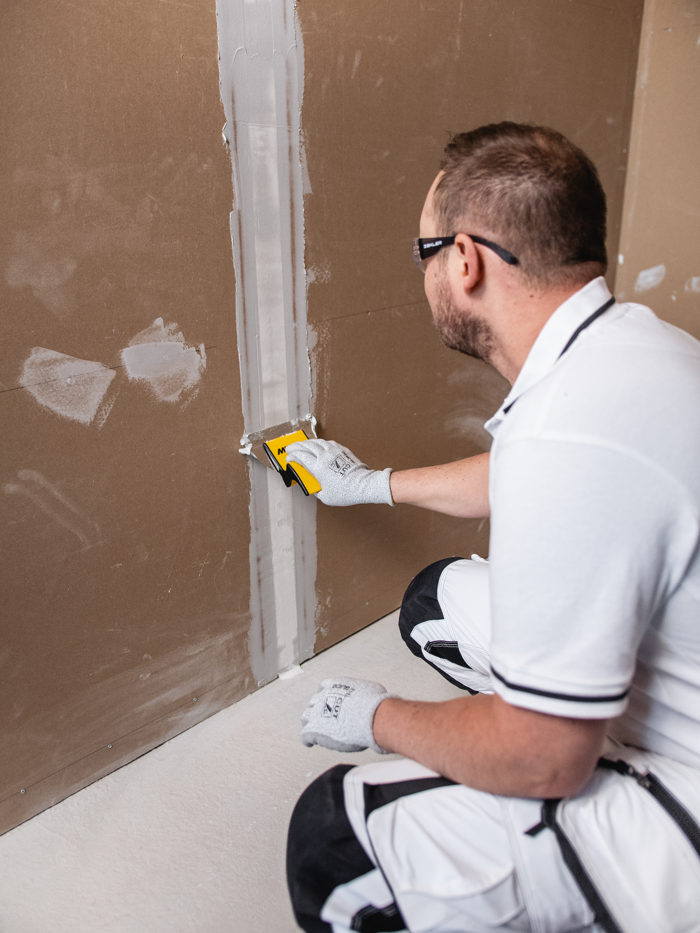 BREDSPACKEL MIRKA  15CM