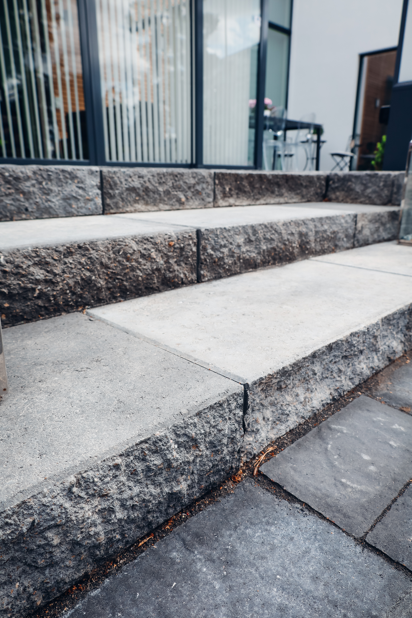 Porraslaatta Lakka 750 musta