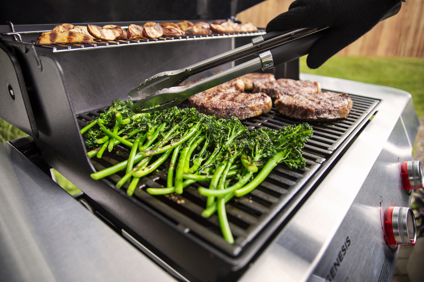 Kaasugrilli Weber Genesis E-315