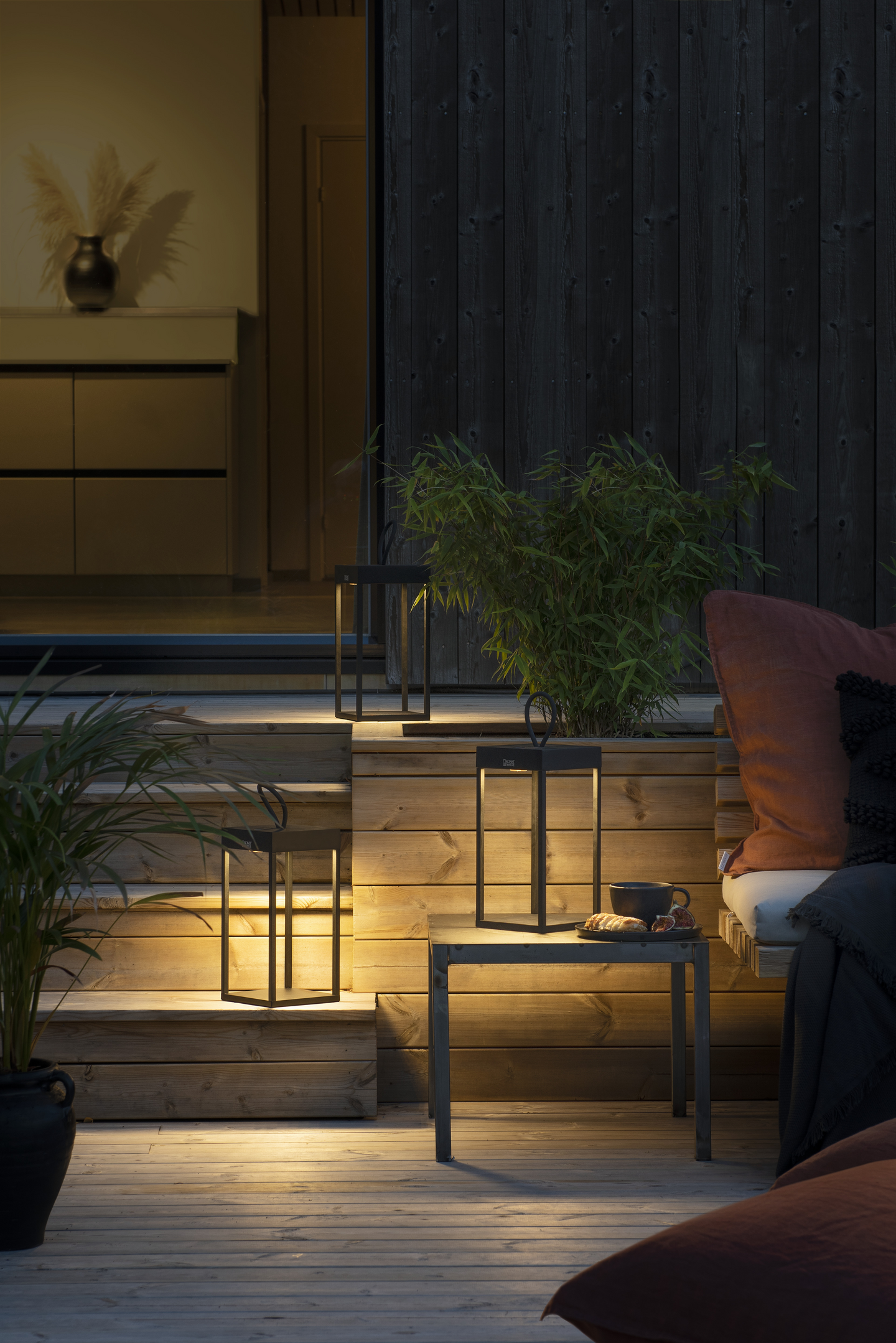 Lyhty Konstsmide Ravello 30cm ladattava IP54