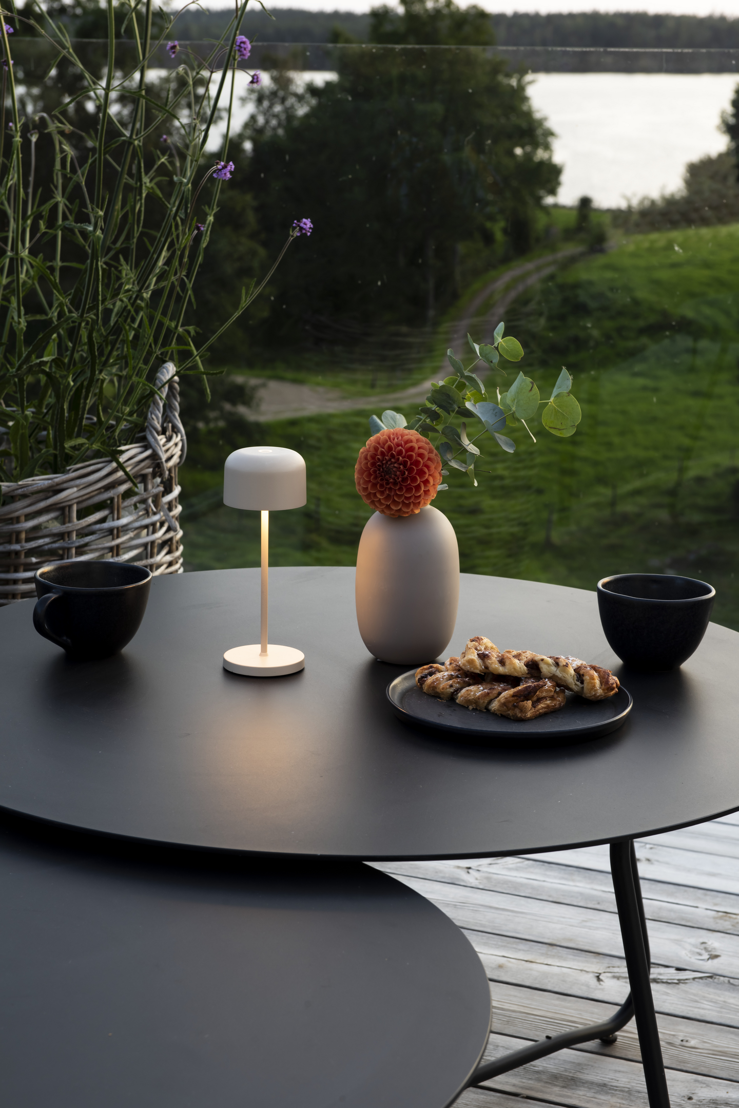 Valaisin Konstsmide Lille Mini 20cm ladattava IP54 hiekka