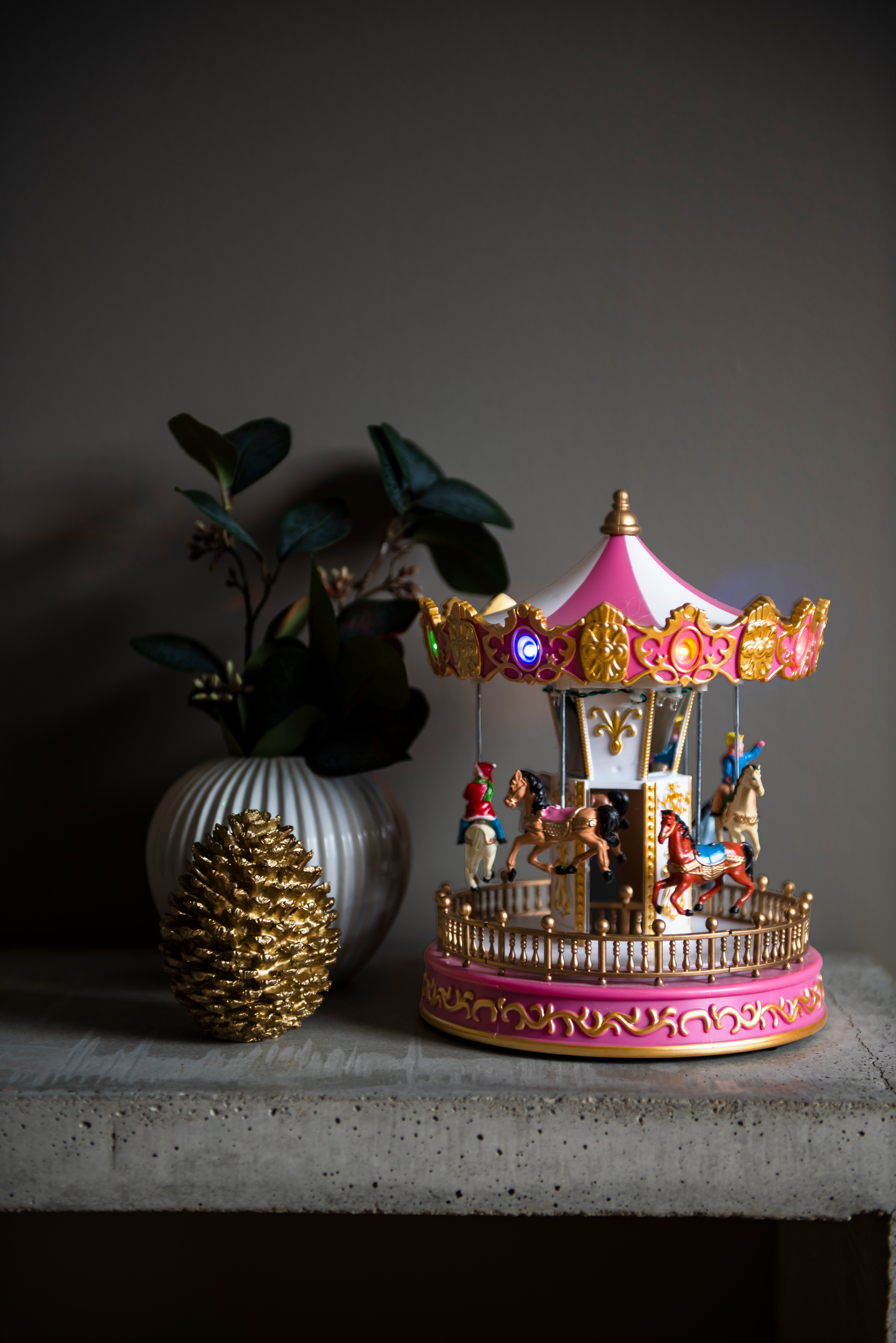 Karuselli Konstsmide musiikki 14 led 3XAAA&USB