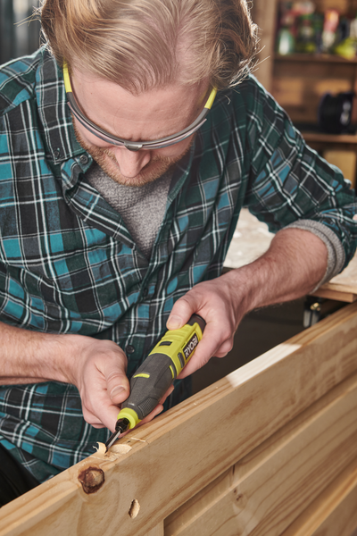 Kaiverrin taltta RYOBI RPC4-0 4V USB-Litium-sarja ei akkua