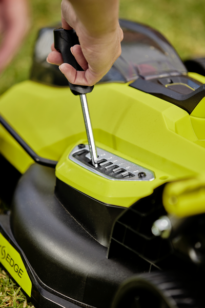 Akkuruohonleikkuri Ryobi RY18LMX33A-150 18V ONE+ 1x5,0Ah