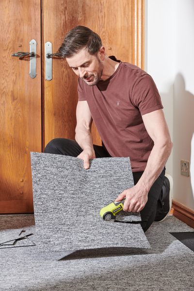 Yleisleikkuri RYOBI RCT4-0 4V USB-Litium-sarja ei akkua