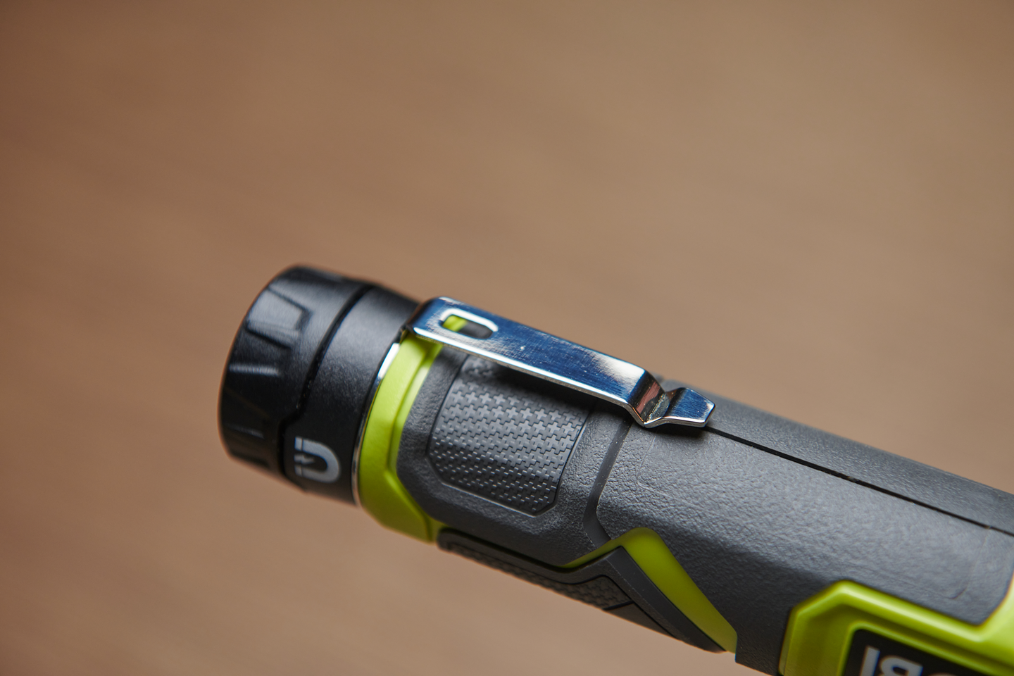 Tarkastusvalaisin RYOBI RLI4-0 4V USB-Litium-sarja ei akkua