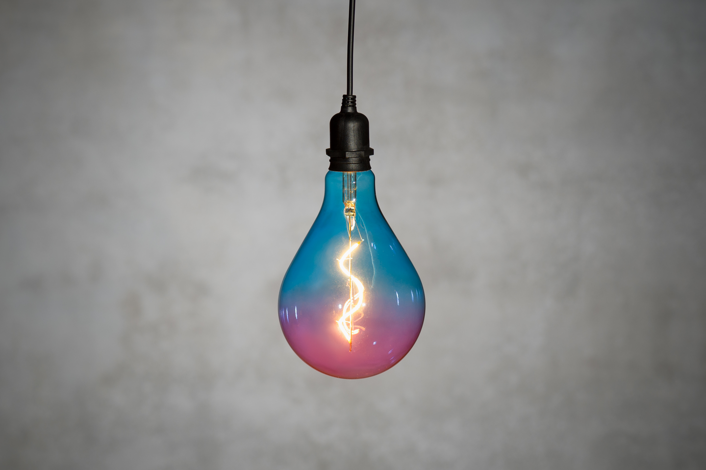 Led-valaisin Finnlumor Spiral 150 mm sateenkaari IP44