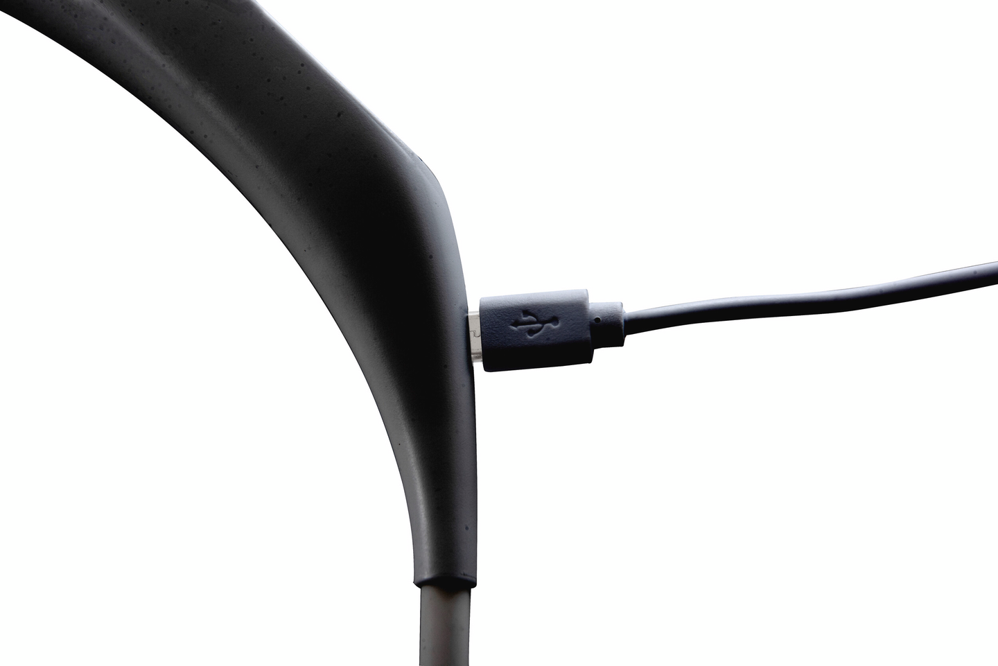 Askartelu- ja korjausvalo Airam