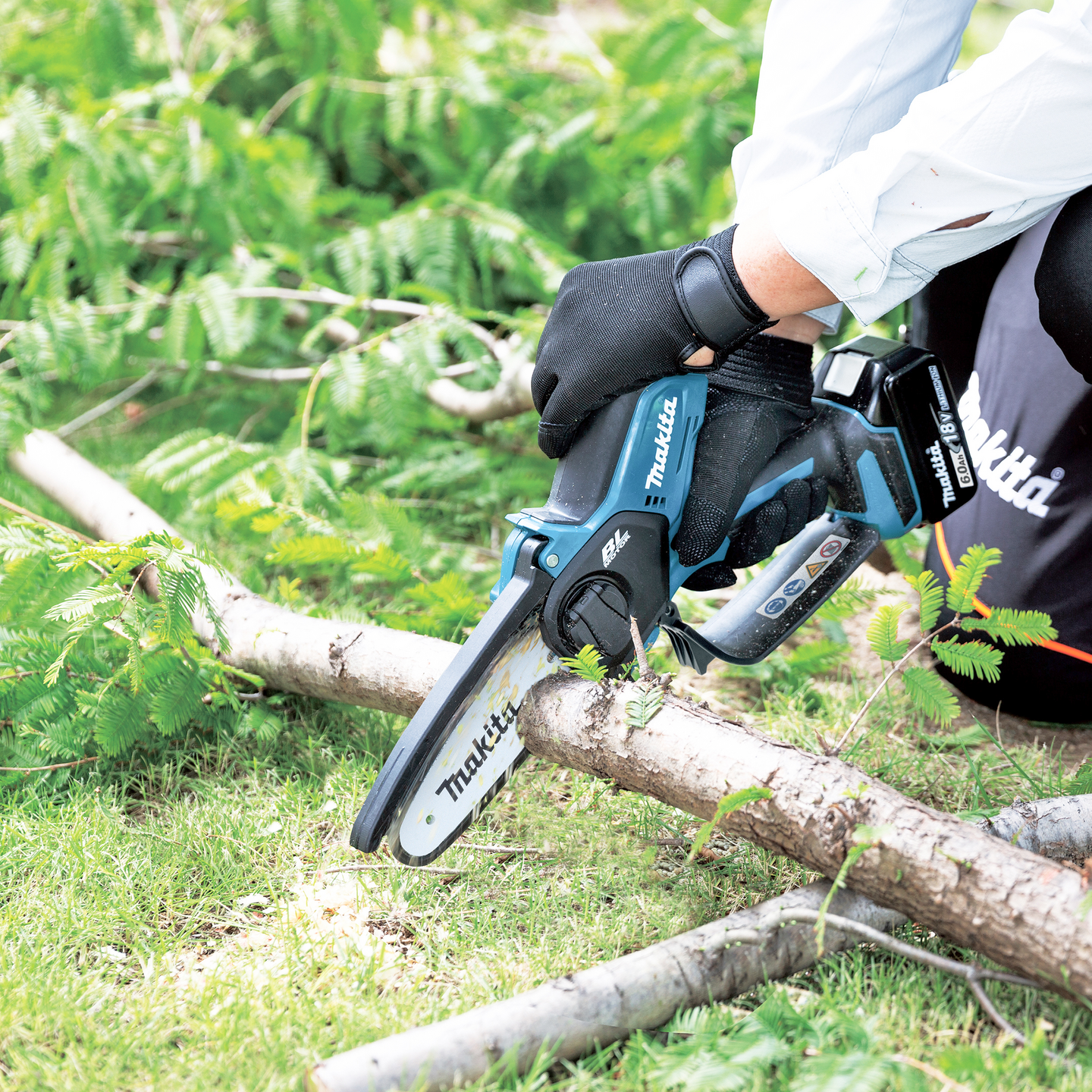 Akkuoksasaha Makita DUC150Z 18V LXT runko