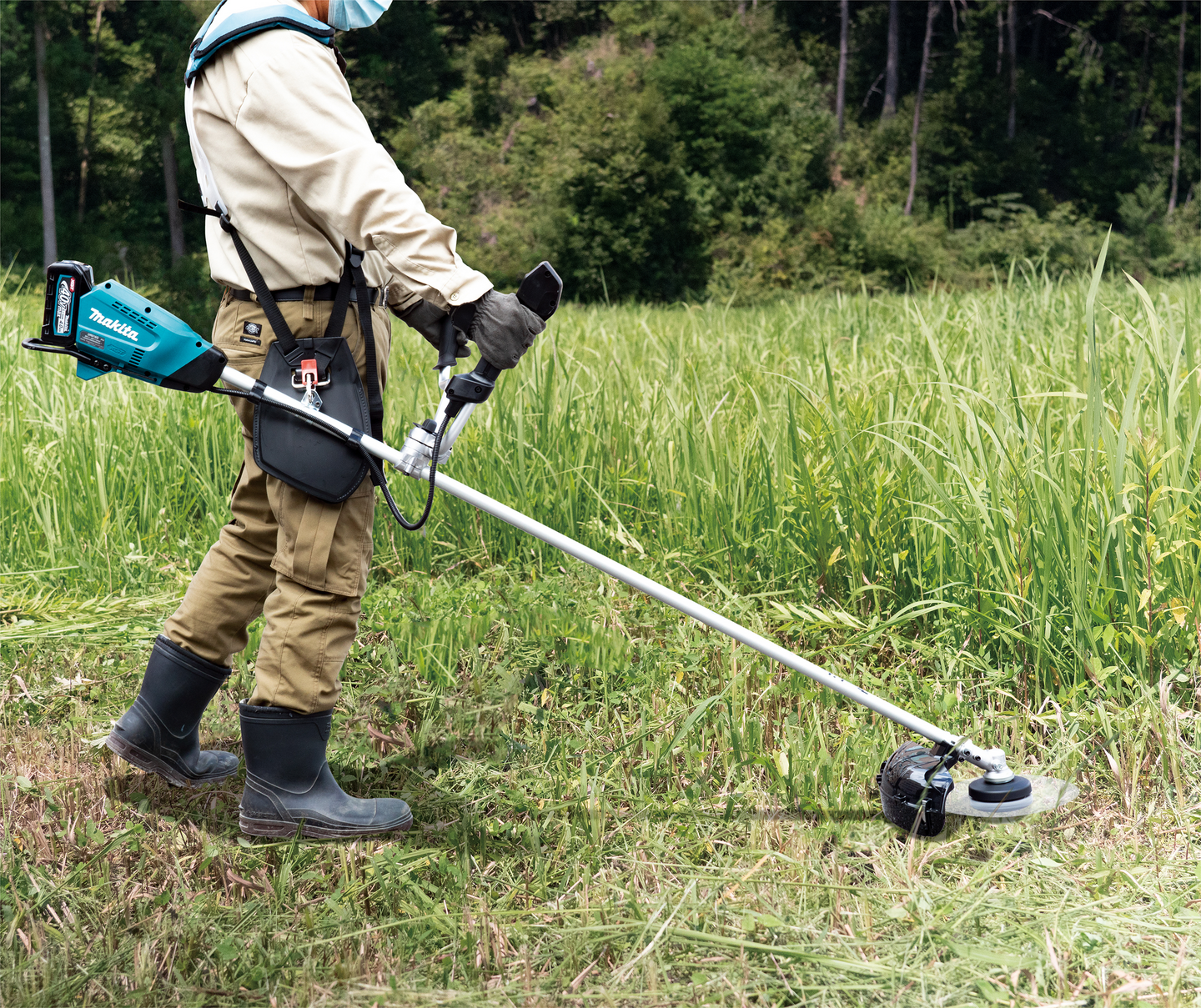 Akkuruohotrimmeri Makita UR016GZ 40V XGT runko