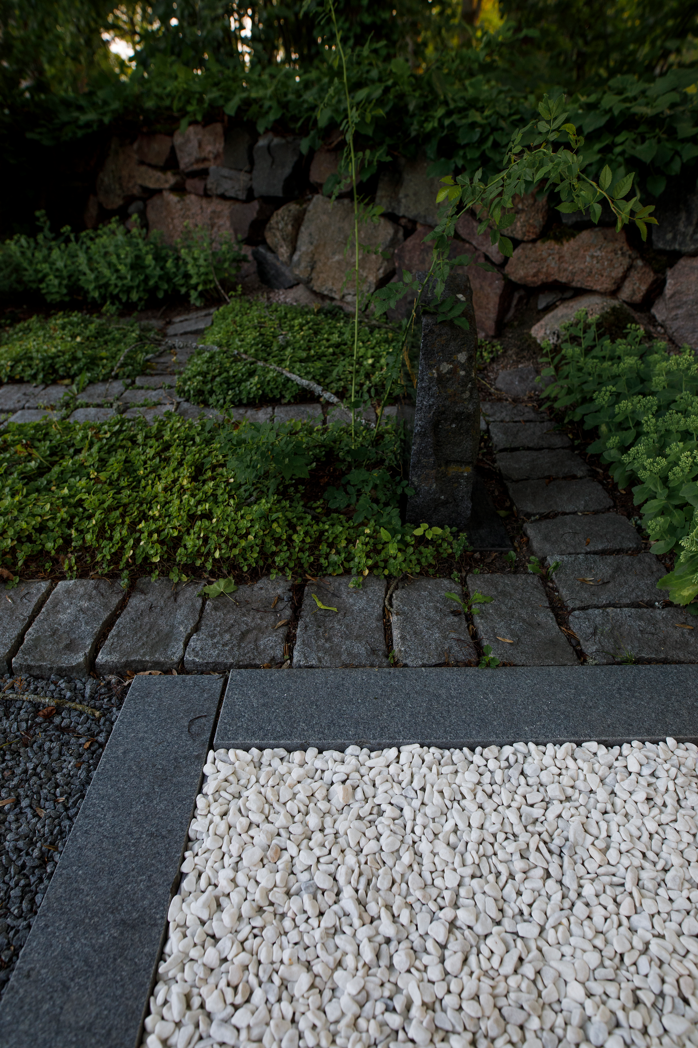 Koristekivi Kekkilä valkoinen dolomiitti 10kg