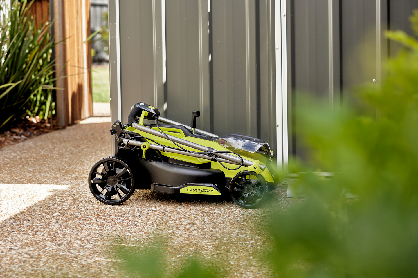 Akkuruohonleikkuri Ryobi RY18LMX33A-0 18V ONE+ runko