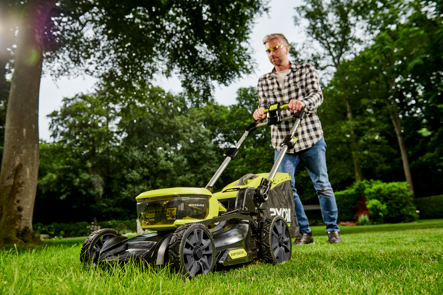 Akkuruohonleikkuri Ryobi RY36LMX46A-240 36V Max Power 2x4,0Ah