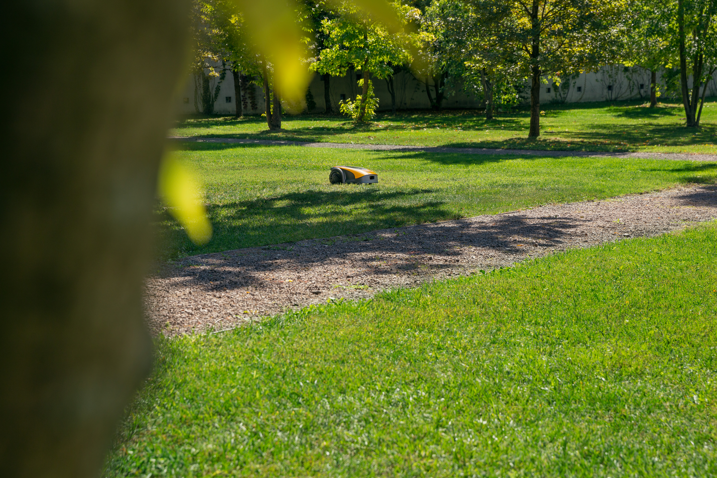 Robottiruohonleikkuri Stiga A 1000