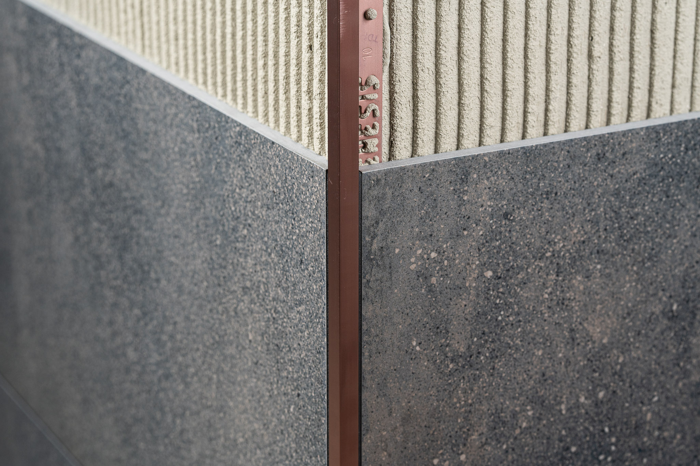 Laattalista Genesis neliö 10mm 250cm kiiltävä Rose