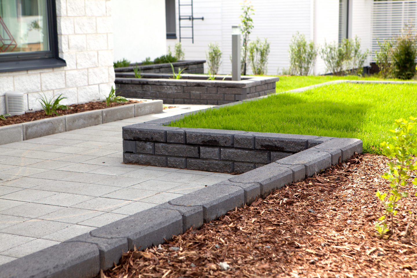 Vallikivi normaalikivipari HB 630x215x100mm harmaa 56paria/lava 1180kg/lava