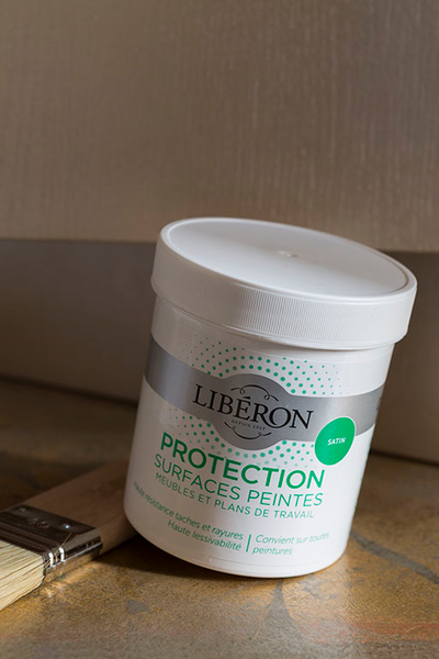 KALUSTELAKKA LIBERON 500ml CLEAR SATIN