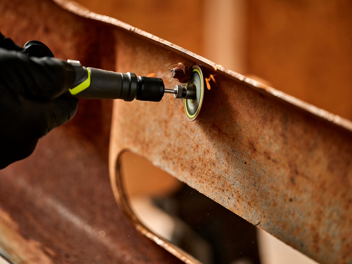 Metallinkatkaisulaikka Ryobi Twist Lock 38mm