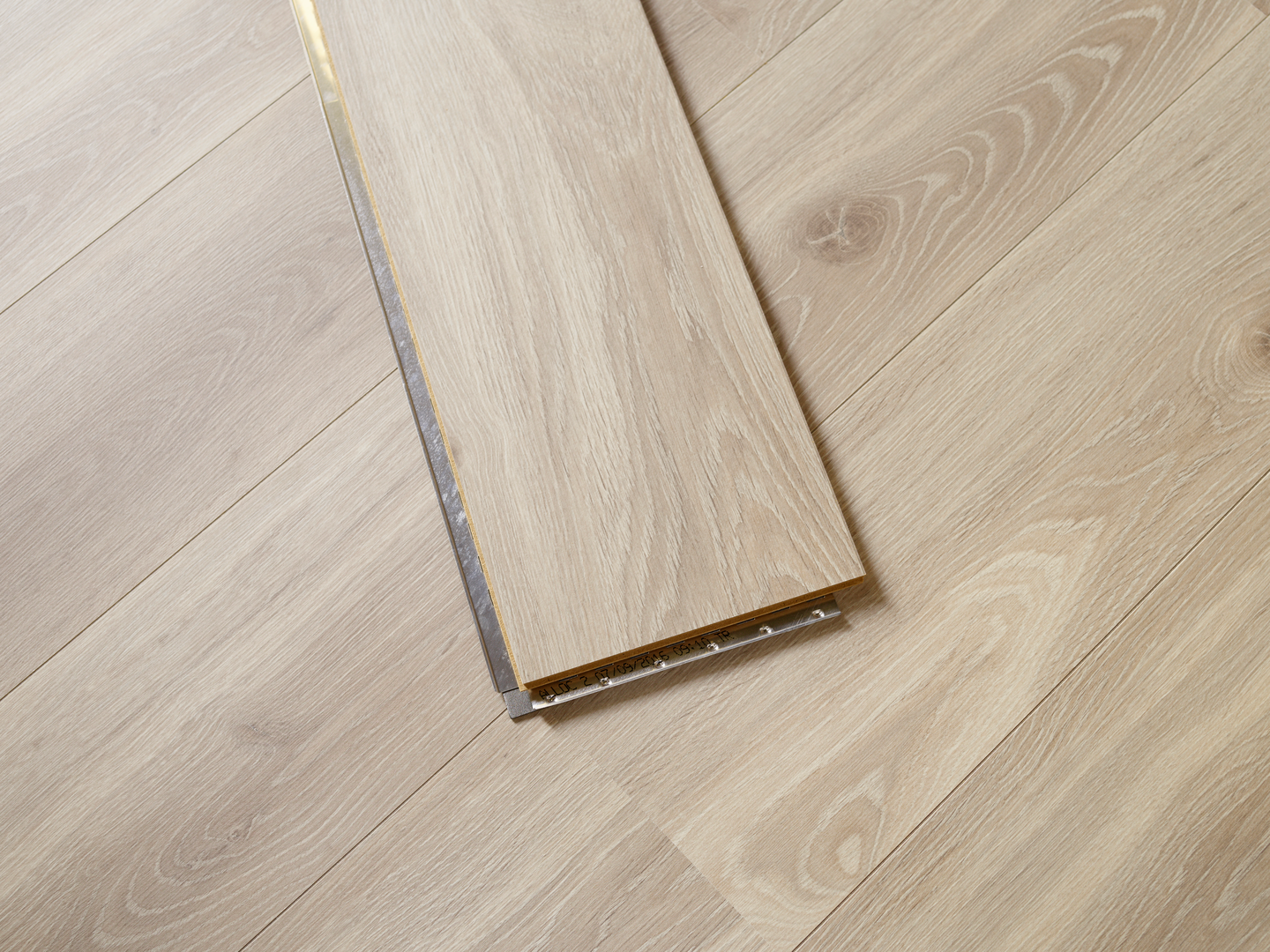 LAMINAT ORIGINAL 62001354 1,9118M² WHITE PINE