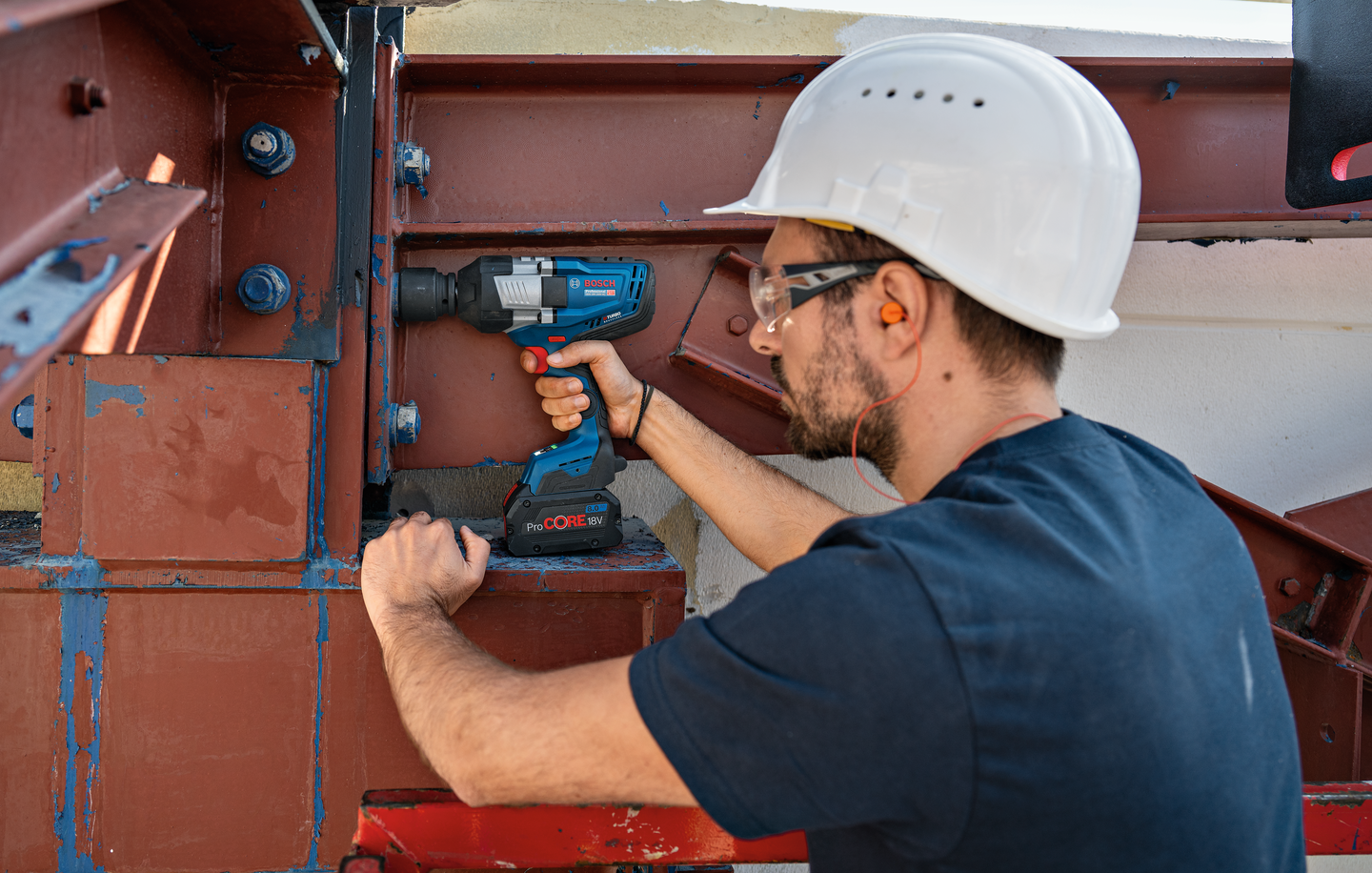 Akkuiskumutterinväännin Bosch GDS 18V-1600 HC Solo GCY 42 L-Boxx