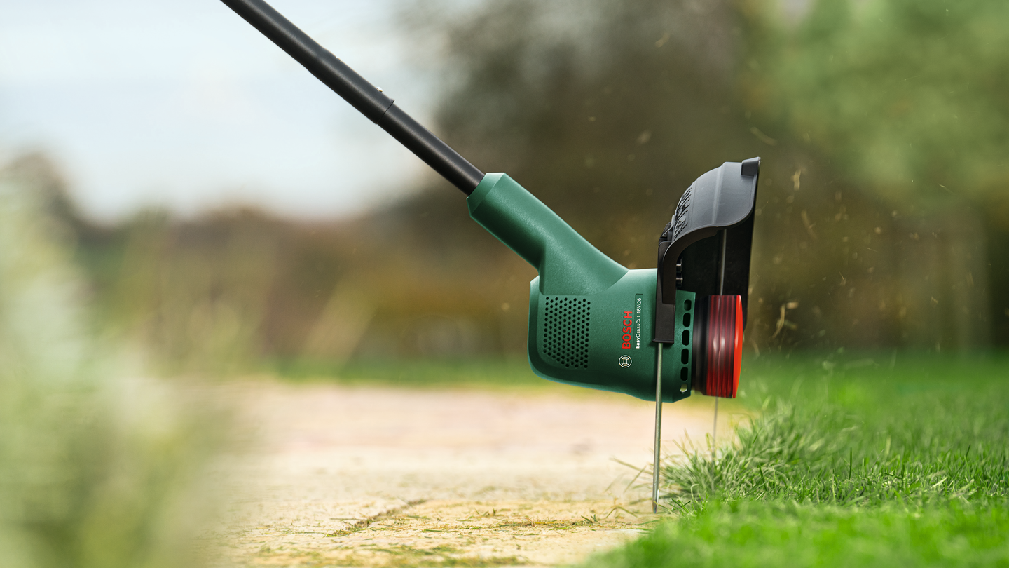 Akkutrimmeri Bosch EasyGrassCut 18V-230 Durablade 1x2,0Ah + latauslaite