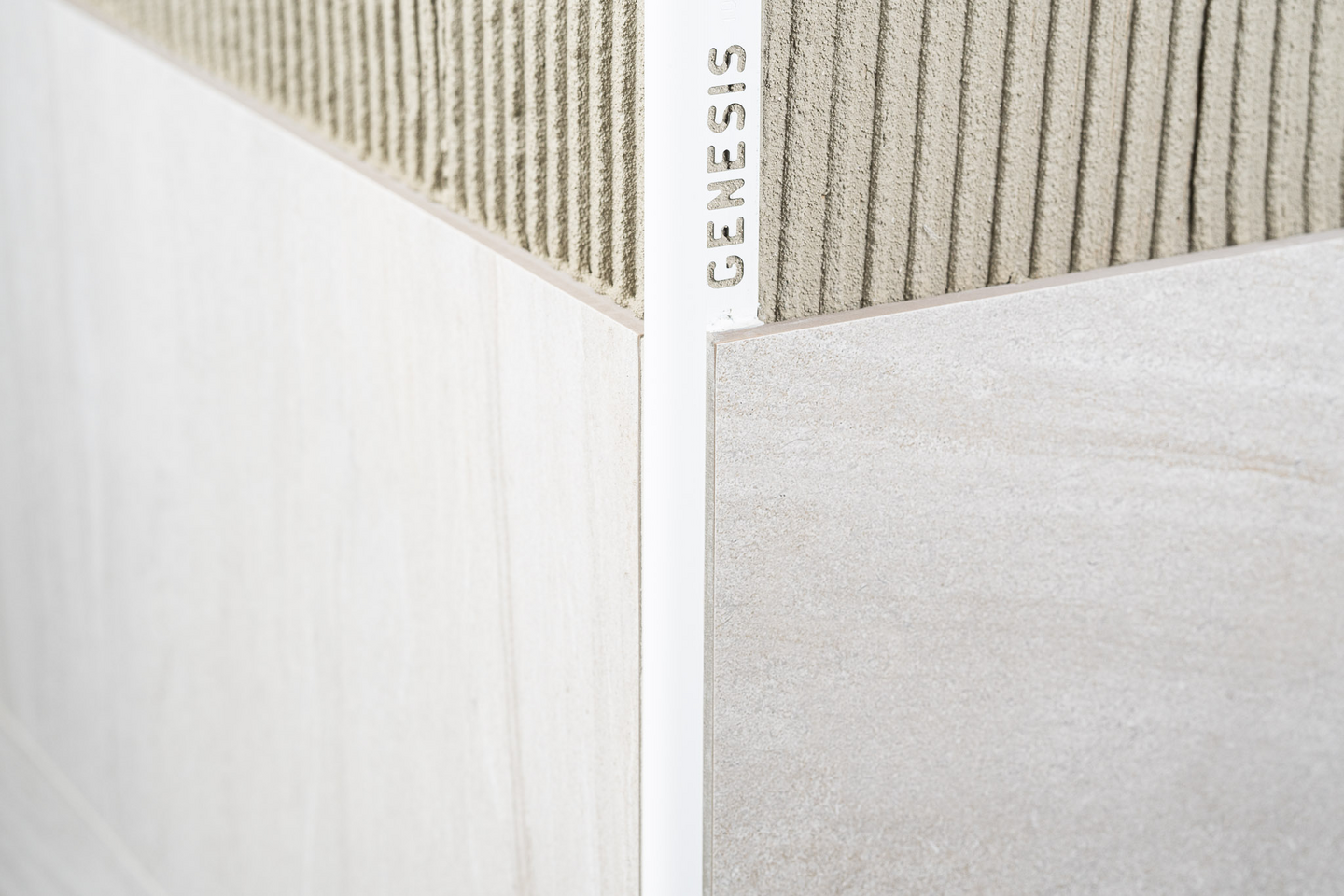 Laattalista Genesis pyöreä 10mm 250cm valkoinen