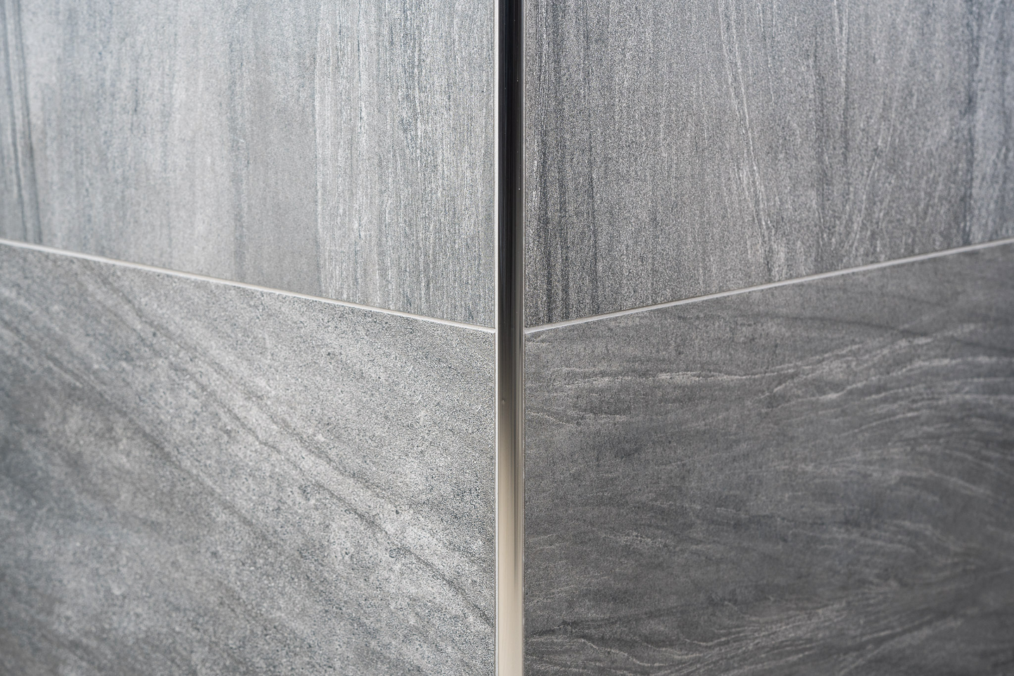 Laattalista Genesis pyöreä 8mm 250cm Rst