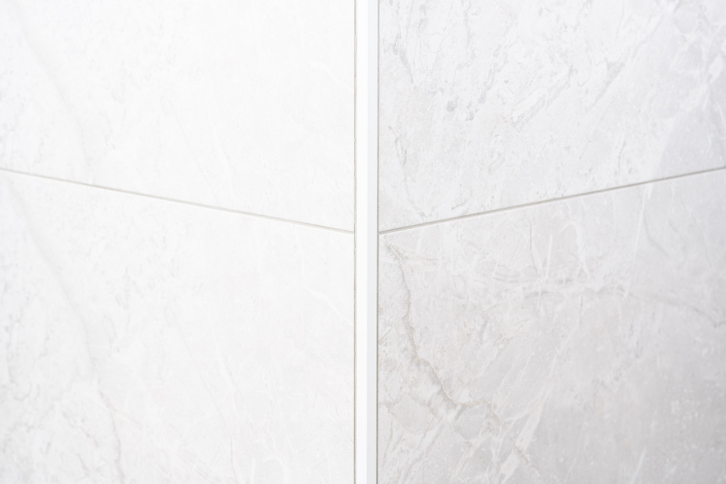 Laattalista Genesis 12mm valkoinen 250cm