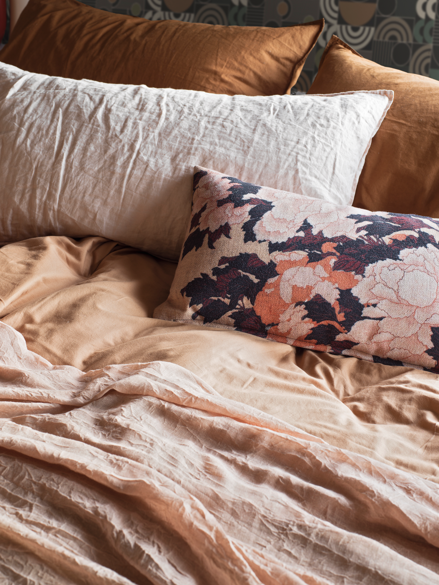 Kuitutapetti Boråstapeter Graphics Cosmopolitan 4755 10,05m