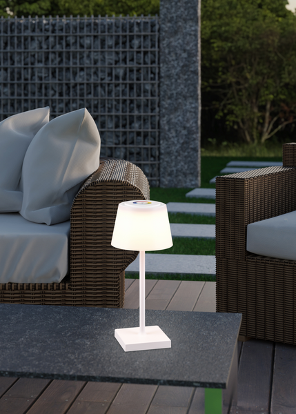 Ulkopöytävalaisin TRIO Sanchez led RGBW IP44 ladattava valkoinen