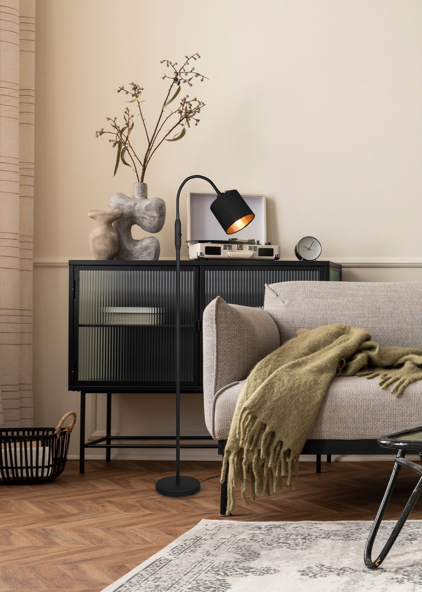 Lattiavalaisin TRIO Tommy E14 1-osainen mattamusta/kulta