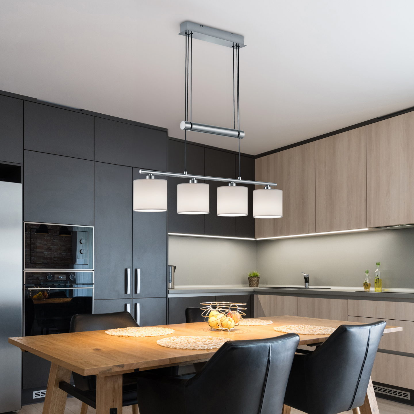 Riippuvalaisin TRIO Garda 305400401 4-osainen E14 valkoinen