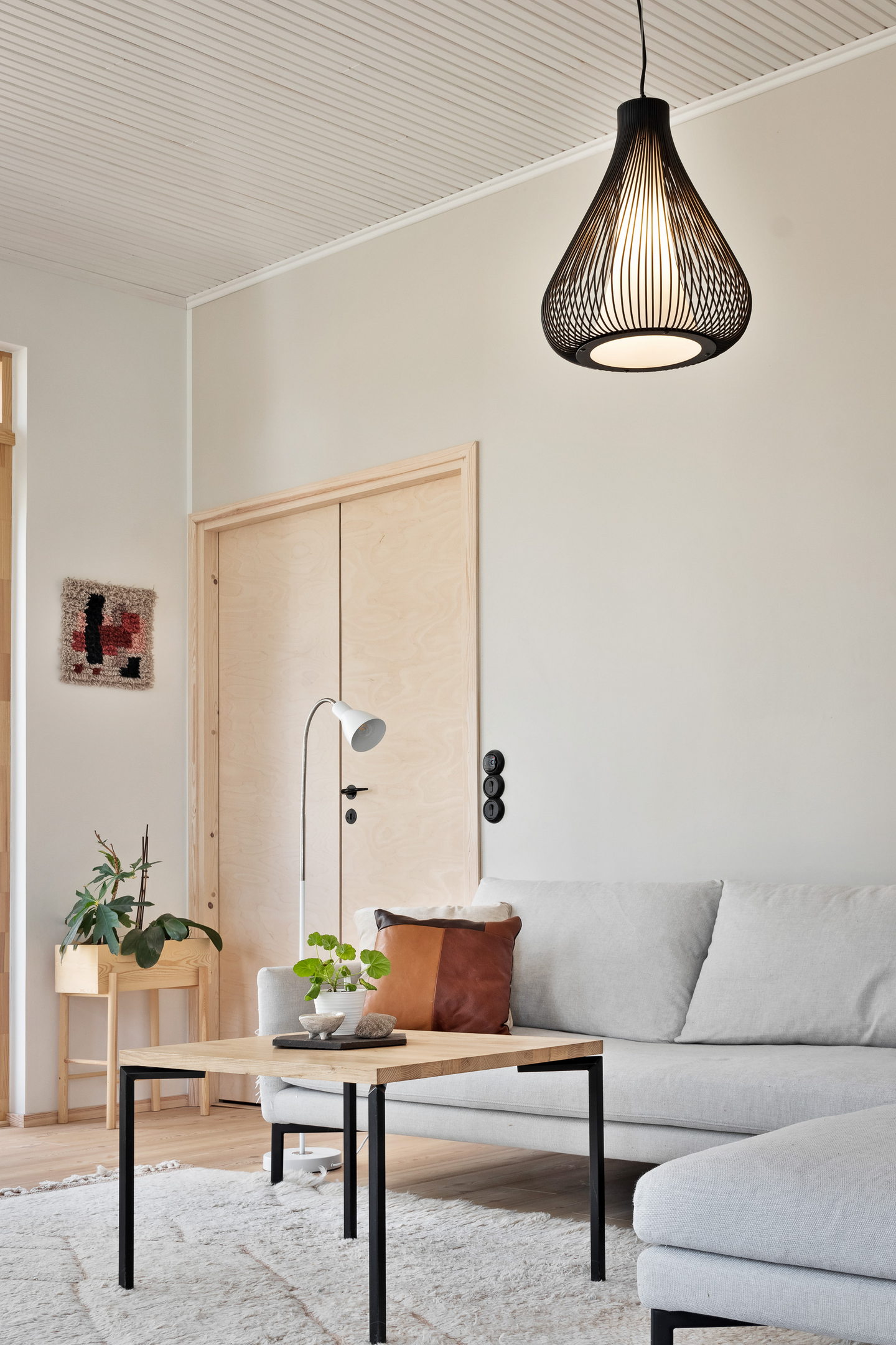 Lattiavalaisin Sessak Kian E27 valkoinen