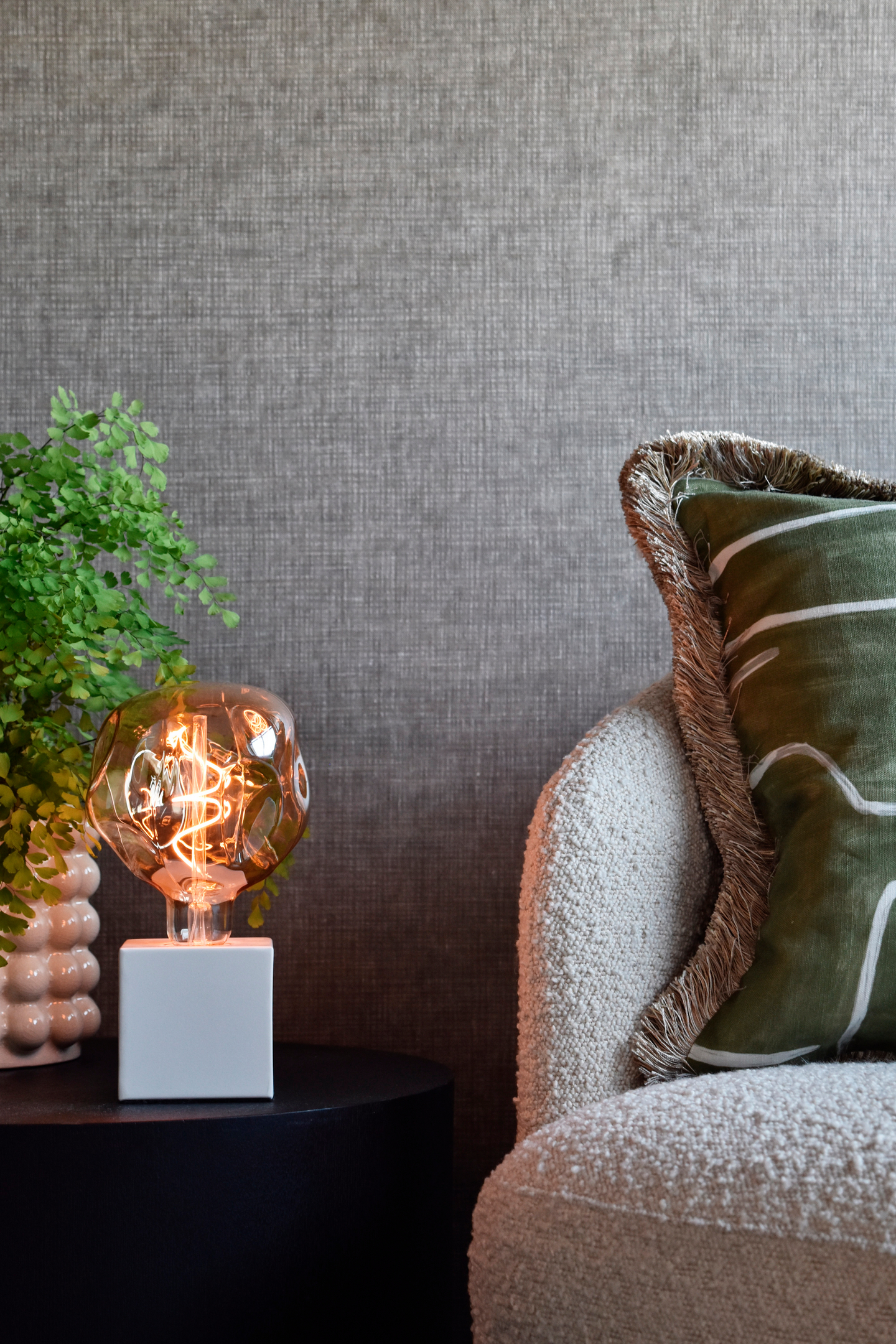 Led-lamppu Calex Organic Neo E27 4W 80lm 1800K kulta