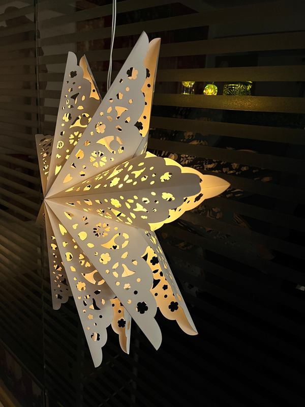 Paperitähti Cello Pitsi 60 cm valkoinen