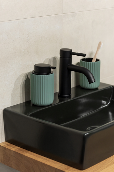 Saippua-annostelija Wenko Belluno keramiikka 8x13,5cm vihreä