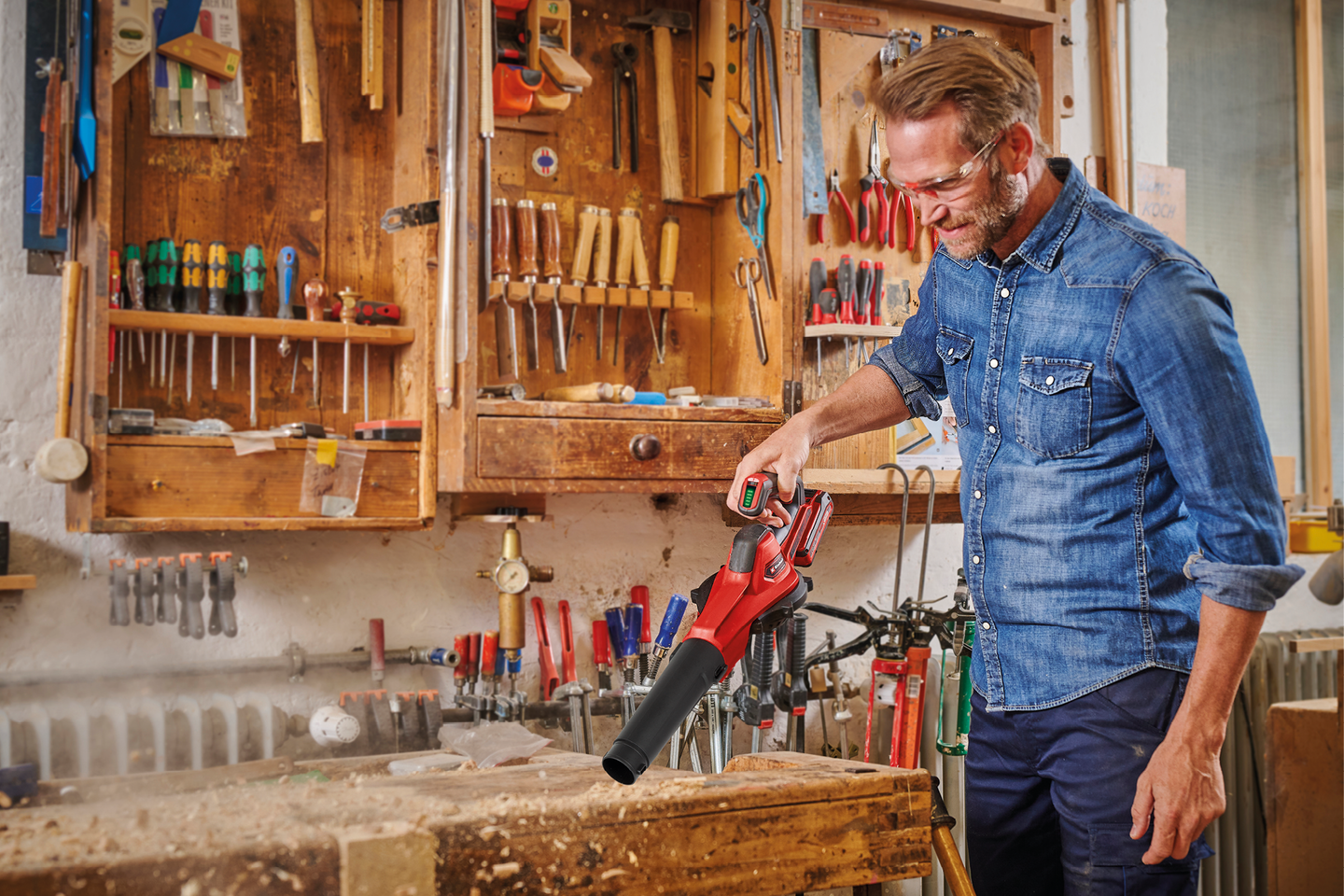 Akkumonitoimipuhallin Einhell GE-UB 18/250 LI E 1x4,0Ah