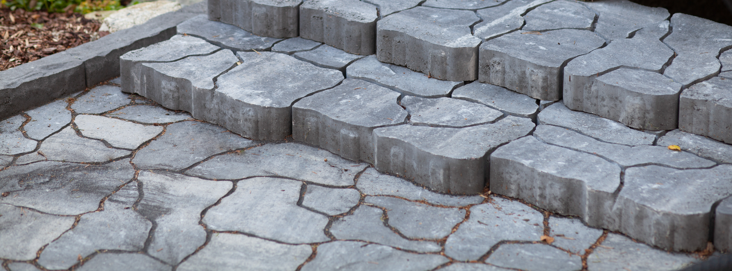 Loimuliuskekivi Lakka 80mm mustavalkoinen 490x264x80mm 9kpl/m² lava 6,0m²