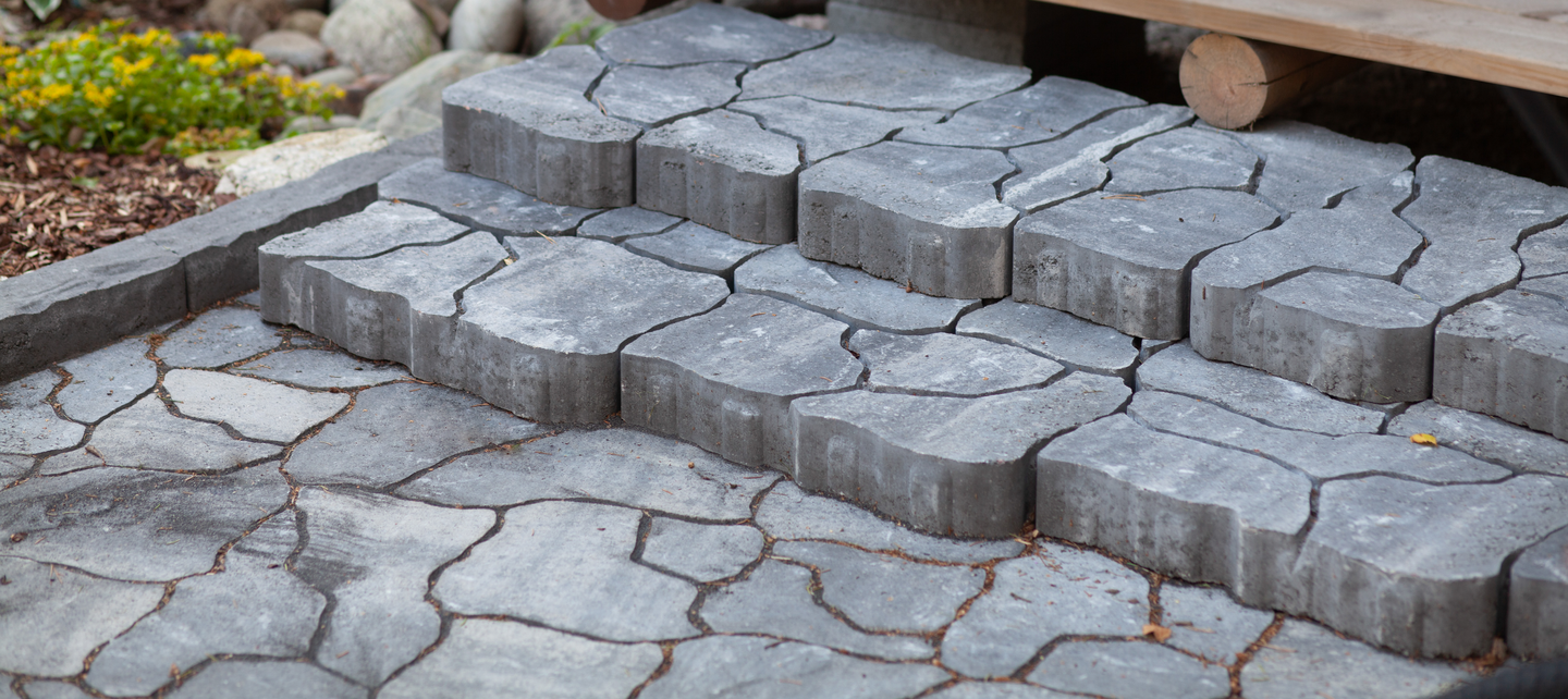 Loimuliuskekivi Lakka 80 mustavalkoinen